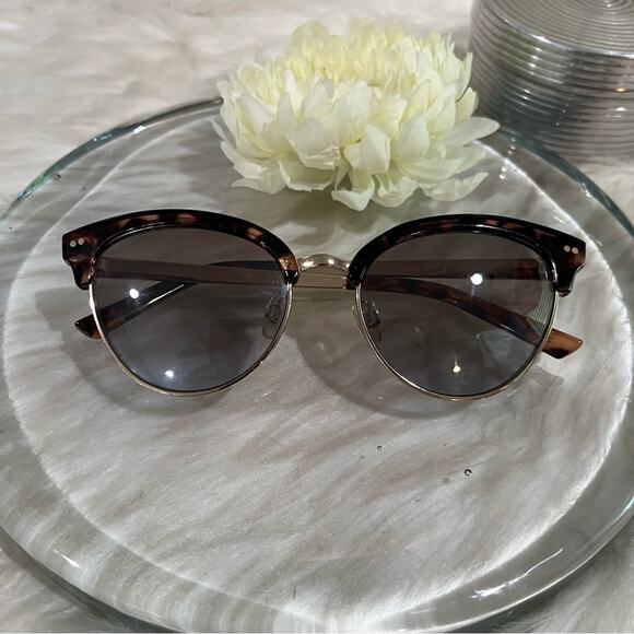 NEW Nanette Lepore Cat Eye Metal Frame Gradient Sunglasses Tortoise Gold NN201 - Picture 3 of 12